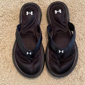 Under Armour Flipflops- New